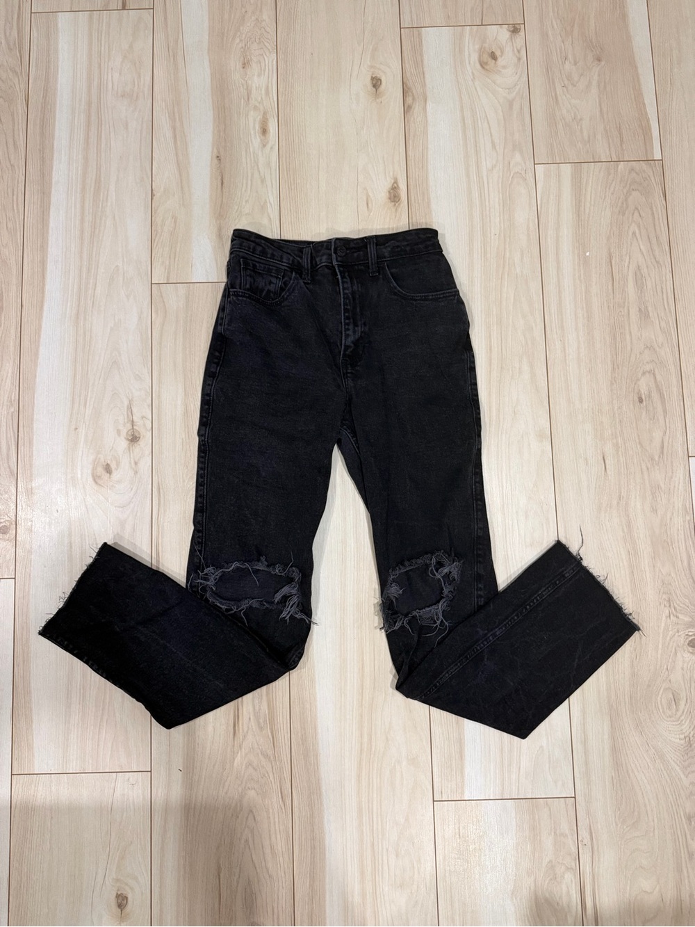 Hollister Black Straight-Leg Distressed Jeans